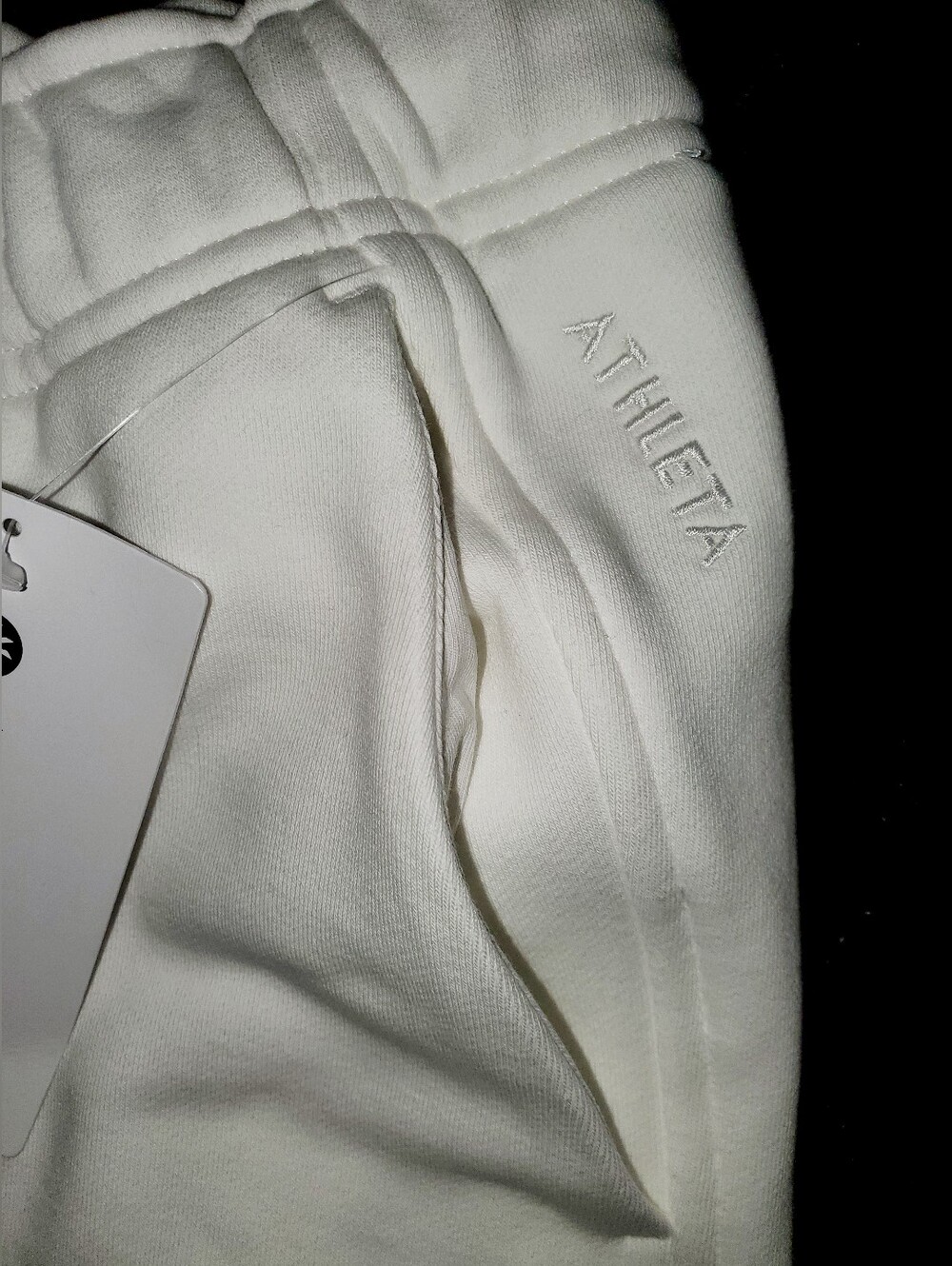 Athleta Heavyweight Terry Bermuda Short NWT Size: L - Picture 9 of 13